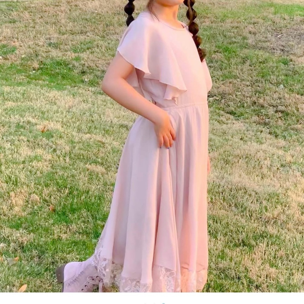 Girls Mia Joy dress size, light pink